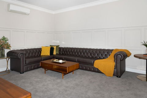 Mount Gambier Hotel - Hervey Bay Accommodation 1