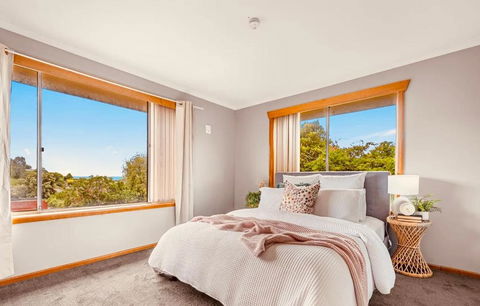 Natural & Relax House In Ulverstone - Hervey Bay Accommodation 0