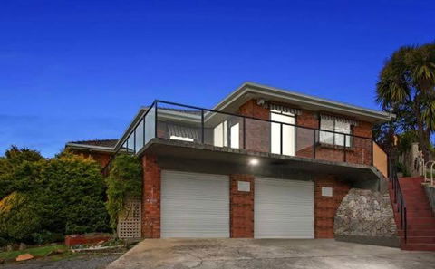 Natural & Relax House In Ulverstone - Hervey Bay Accommodation 2