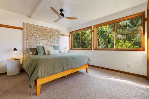 NEW Luxury Angourie Villa! Dream Location, WiFi ++ - Hervey Bay Accommodation 2