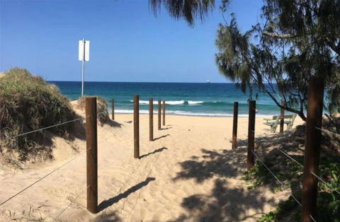 NEW Upmarket OCEAN 3Bed 2Bath Unit - 250m 2 BUDDINA BEACH! - Hervey Bay Accommodation 2