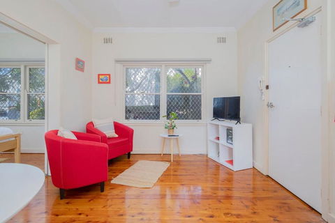 Newcastle Nook - Convenient Comforts In The CBD - Hervey Bay Accommodation 2