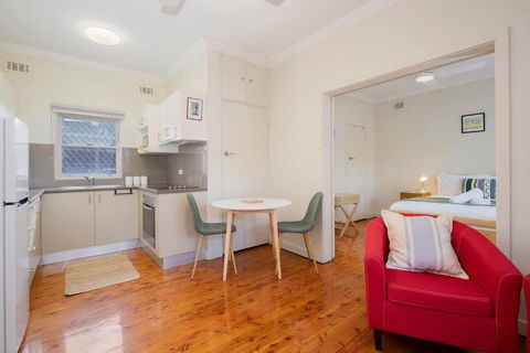 Newcastle Nook - Convenient Comforts In The CBD - Hervey Bay Accommodation 3