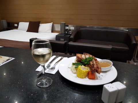 Moura Meridian Motel - Hervey Bay Accommodation 0