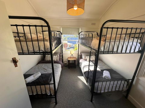 Mount Beauty 3BR Home - Tourism Hervey Bay 2