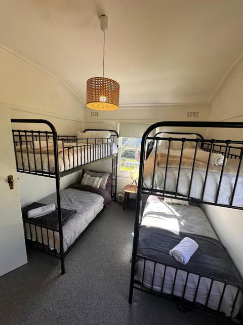 Mount Beauty 3BR Home - Tourism Hervey Bay 1
