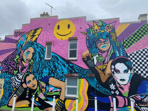 Newtown Vibes With Pool & Parking - Tourism Hervey Bay 2