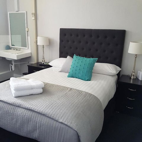 Northern Star Hotel - Hervey Bay Accommodation 2