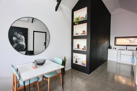 Nowra Studio Barn - Hervey Bay Accommodation 1