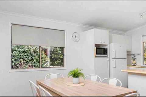 NORTH BYRON BEACH HOUSE Surf Sun Sand - Hervey Bay Accommodation 2