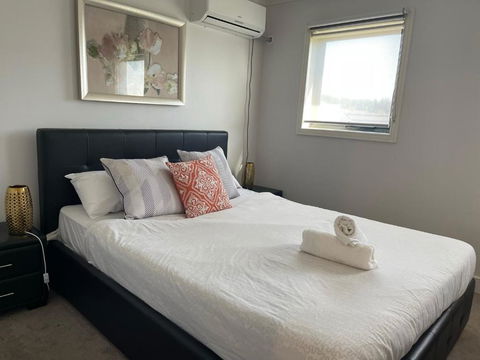 Oaklands Junction Homes - Hervey Bay Accommodation 2