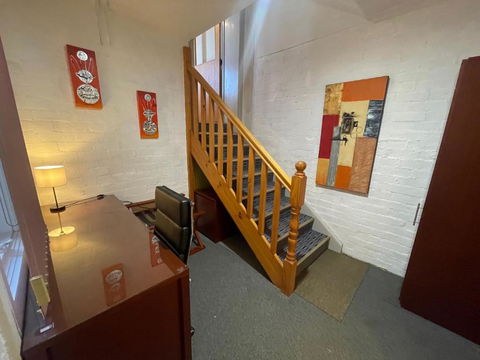 Oakleigh House - Hervey Bay Accommodation 2