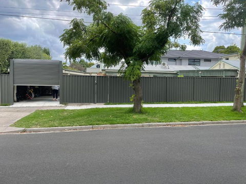 Oakleigh Private Unit - Tourism Hervey Bay 1