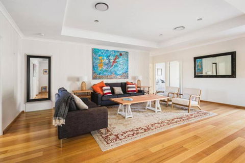 Oakmont Villa Private Escape On Golf Course - Tourism Hervey Bay 0