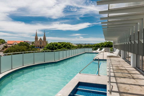 Oaks Ipswich Aspire Suites - Tourism Hervey Bay 0