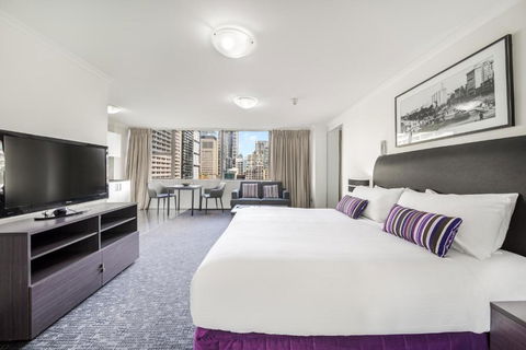 Oaks Sydney Hyde Park Suites - Tourism Hervey Bay 1