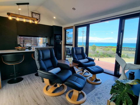 Ocean Breeze Homestays 1 - Tourism Hervey Bay 1
