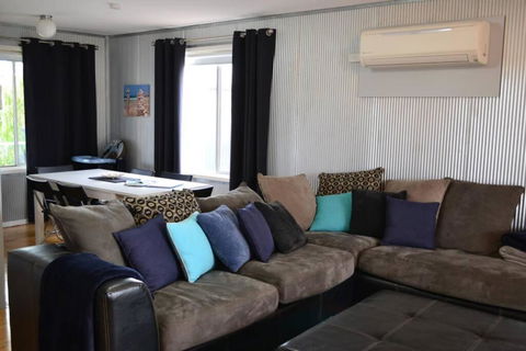 Ocean Breeze - Tourism Hervey Bay 2