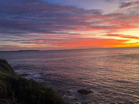 Ocean Front Apartment - Tourism Hervey Bay 0