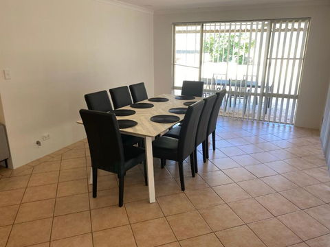 Ocean Keys Family Accommodation - Hervey Bay Accommodation 2