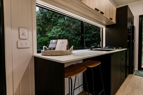 Obi Creek Cabin - Tourism Hervey Bay 3