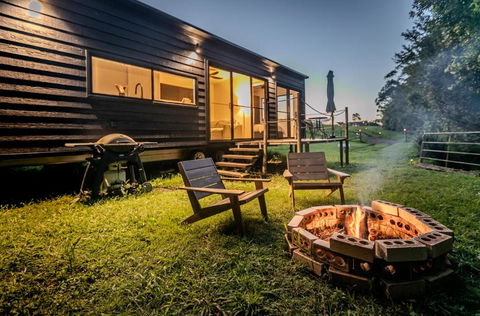 Obi Creek Cabin - Tourism Hervey Bay 0