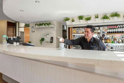 NOTINUSEWyndham WaveWhisper Retreat - Hervey Bay Accommodation 3