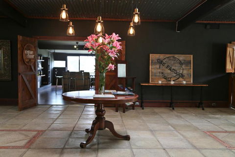 One Paddock Currency Creek Winery Villas - Tourism Hervey Bay 3