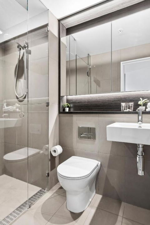 Orange Stay At Melbourne Quarter - Tourism Hervey Bay 1