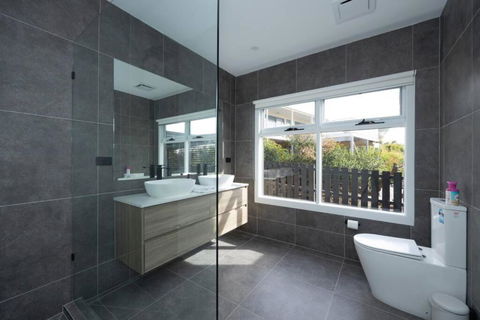 Ocean View Cottage - Anglesea - Tourism Hervey Bay 0