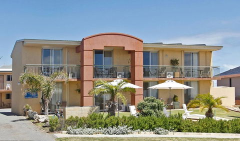 Ocean View Motel - Tourism Hervey Bay 3