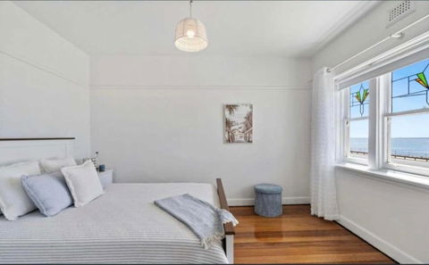 Ocean Views & City Convenience Perfect Getaway - Hervey Bay Accommodation 3