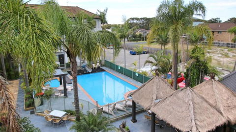 Oceanside Unit 412 - Tourism Hervey Bay 1