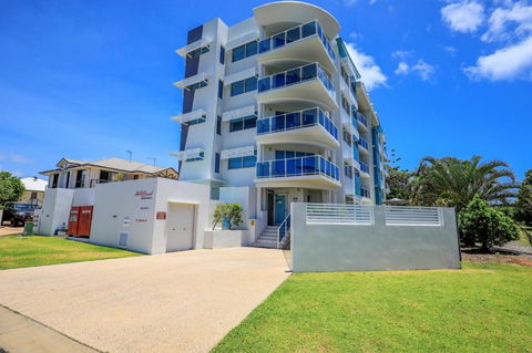 Ohana Vibe Bargara - Tourism Hervey Bay 0