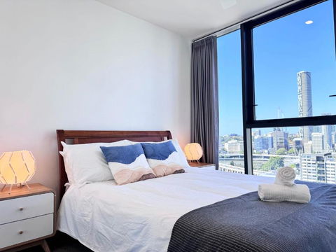 One Bedroom Apartment In South Brisbane - Tourism Hervey Bay 0
