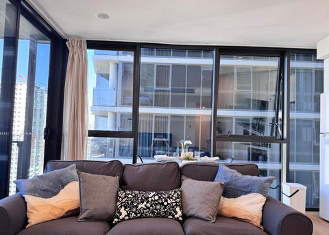 One Bedroom Apartment In South Brisbane - Tourism Hervey Bay 3