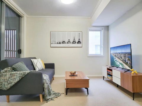 One Bedroom Apartment Walk To Gordon Train Station - Tourism Hervey Bay 0