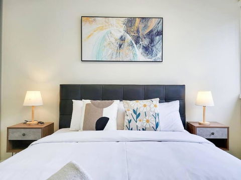 One Bedroom Apartment Walk To Gordon Train Station - Tourism Hervey Bay 2