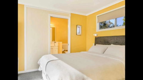 Orange Blossom- Comboyne Mountain Cottages - Tourism Hervey Bay 3