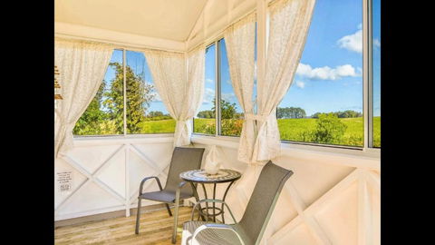 Orange Blossom- Comboyne Mountain Cottages - Tourism Hervey Bay 2