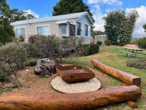 Orange Blossom- Comboyne Mountain Cottages - Tourism Hervey Bay 1