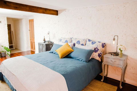 Orange Door Bnb - Tourism Hervey Bay 0