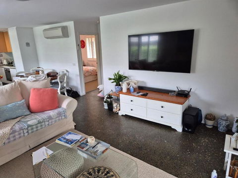 Orford Coastal Retreat By Peppy Beach Retreats - Tourism Hervey Bay 1