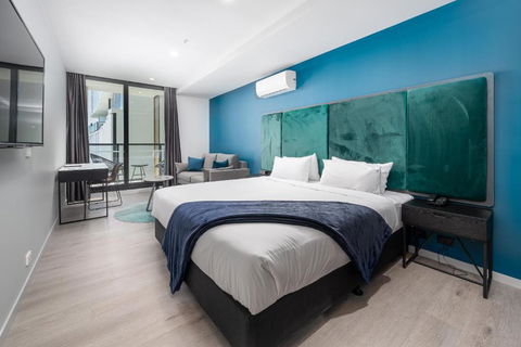 Oros Hotel And Apartments - Tourism Hervey Bay 2