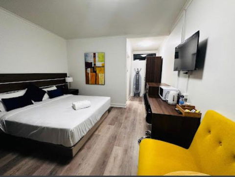 OUYEN MOTEL - Hervey Bay Accommodation 2