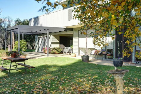 Ovens River Escape - Perfect For Families - - Tourism Hervey Bay 0