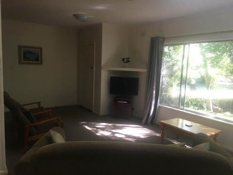 Ovensview On Riverside - Tourism Hervey Bay 3