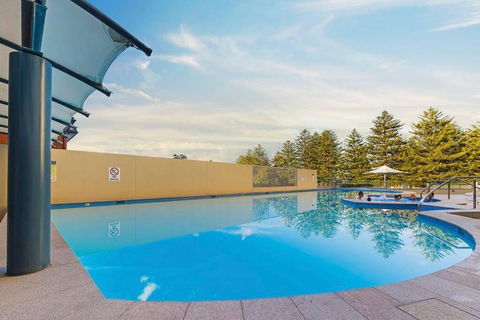 Ocean View Private Cronulla Apartment - Tourism Hervey Bay 2