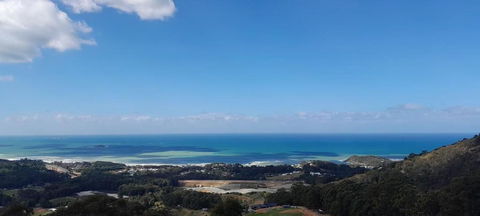 ON TOP Of THE WORLD Garden Studio - Hervey Bay Accommodation 1