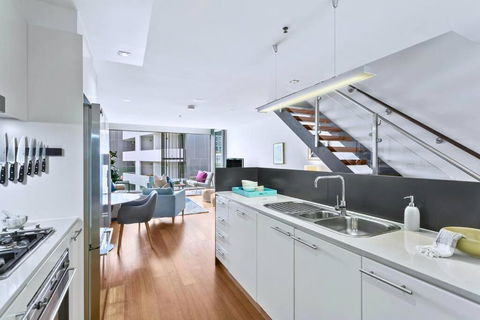 OXLST - St Leonards Sophistication Everything At Doorstep - Hervey Bay Accommodation 3